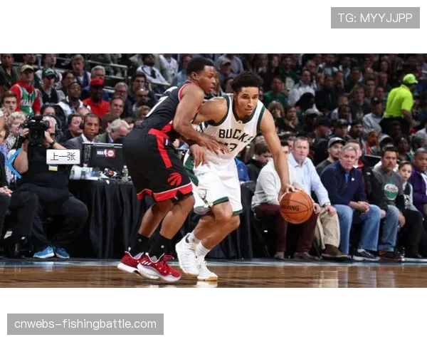 猛龙93-89险胜骑士将系列赛扳为2-2平，巴雷特25分关键发挥